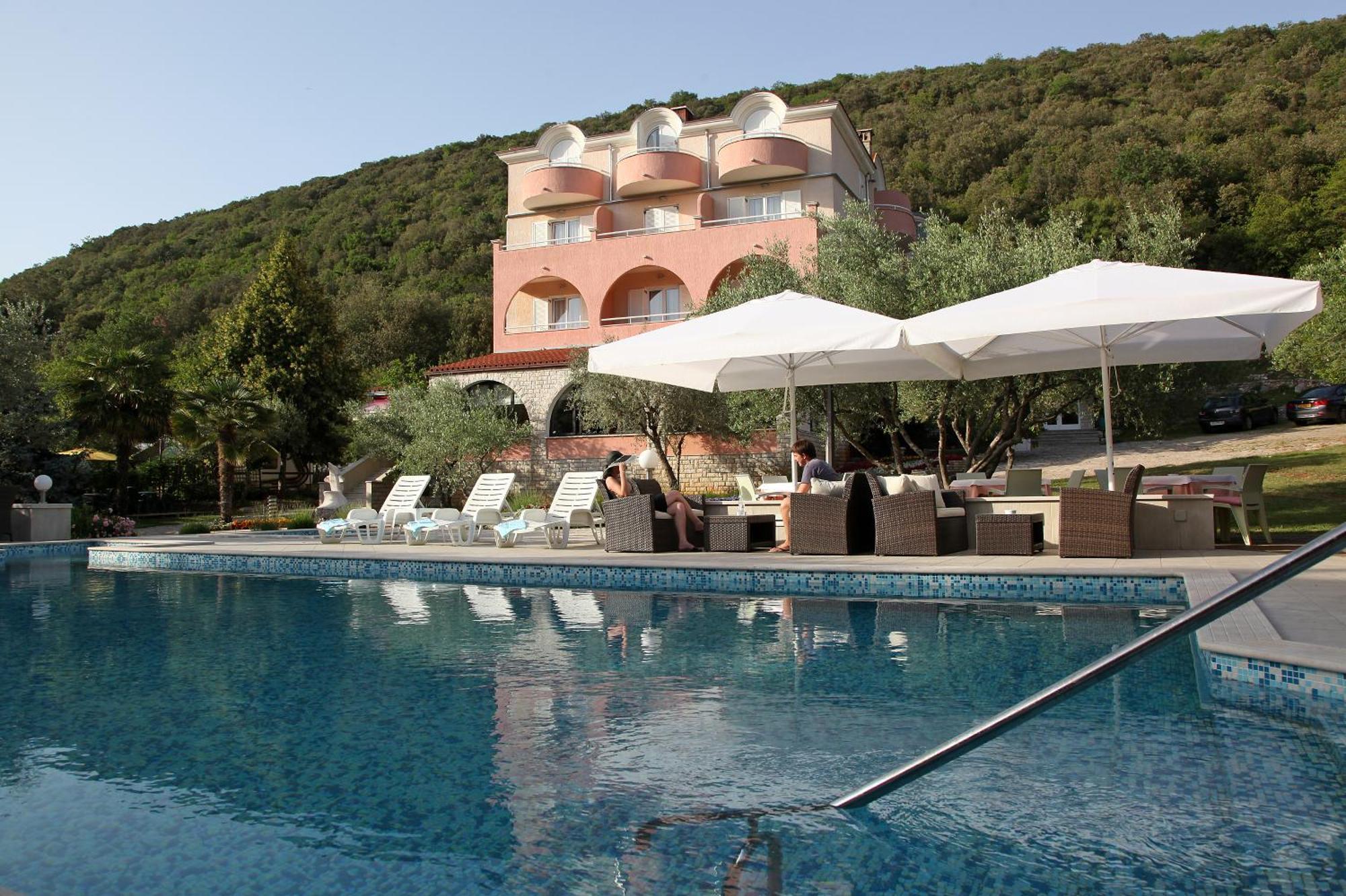 Hotel Carmen Krnica Luaran gambar
